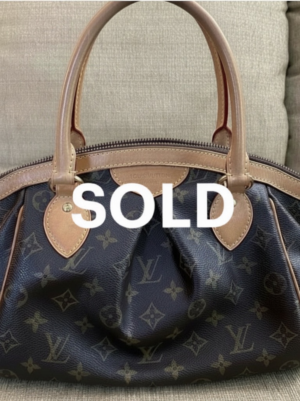 ❗️SOLD❗️Authentic Louis Vuitton Monogram Tivoli PM
